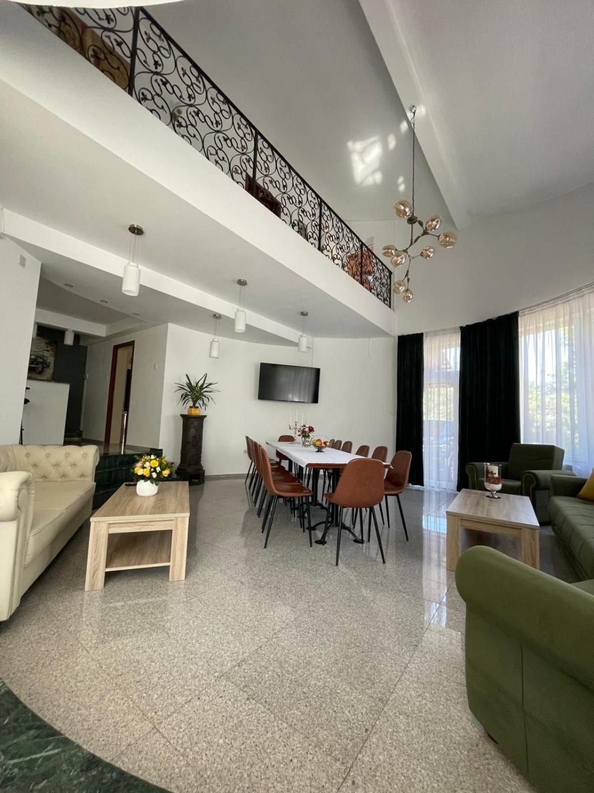 Budux Delux Vila Săcele Extérieur photo